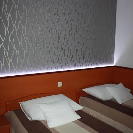 Apartment Iva 자다르